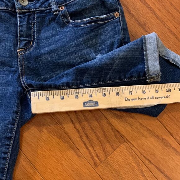 Aeropostale Size 7/8 Denim distressed bermuda cuffed shorts - Picture 8 of 12